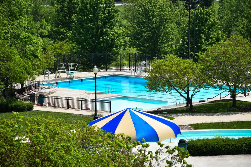 Image of swimming pool in the distance