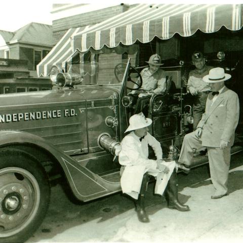 Chief Pollard and Mayor Weatherford with Station 1 crew