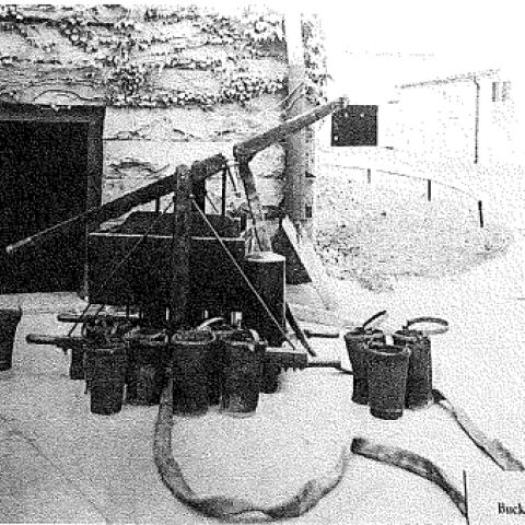 Example of the "Independence 76" hand carried fire pump